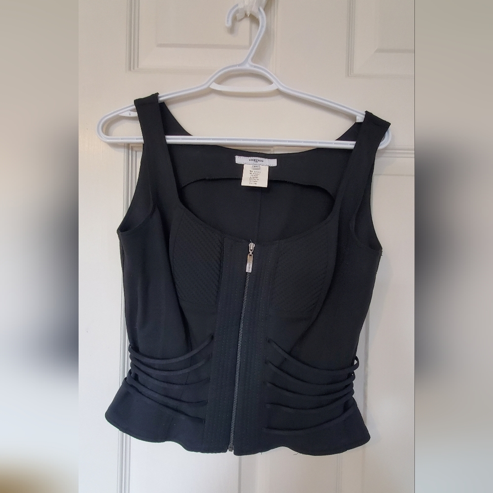 Vertigo Paris, Medium, Black Top